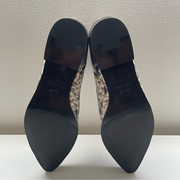 Marc Fisher Yale Pointed Chelsea Bootie reptile snake leather boot black white 9 - Picture 12 of 16